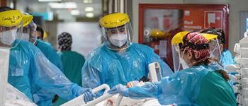 Libro relata la labor de Clínica Alemana en pandemia