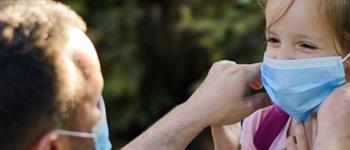 Neumonía por Covid-19 en niños: Alza en los contagios