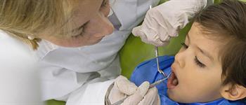 Cómo cuidar la salud dental en niños