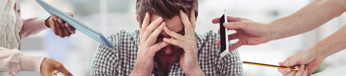 ¿Cuáles son los síntomas del estrés laboral?