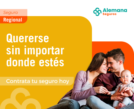 Seguro Regional de Alemana Seguros: padres y bebé abrazados en el hogar, protección médica para familias en regiones.
