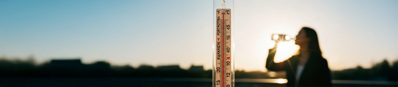 Golpe de calor: síntomas, prevención y cuándo acudir a Urgencia